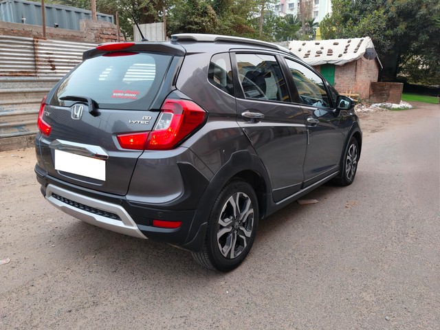 Second-hand 2019 Honda WR-V i-VTEC VX for sale in Kolkata-13