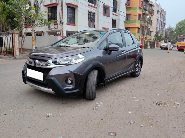 Second-hand 2019 Honda WR-V i-VTEC VX for sale in Kolkata-16