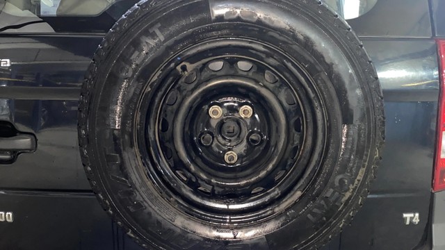 Second-hand 2016 Mahindra TUV 300 T4 for sale in Kolkata-30