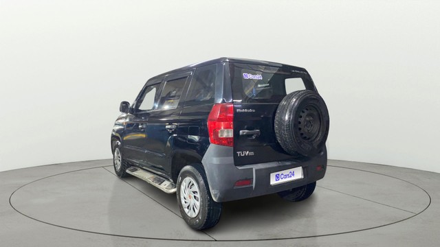 Second-hand 2016 Mahindra TUV 300 T4 for sale in Kolkata-15