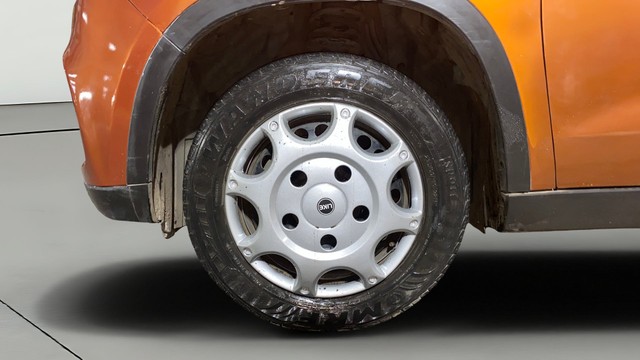 Second-hand 2018 Maruti Suzuki Vitara Brezza VDi AMT for sale in Kolkata-29