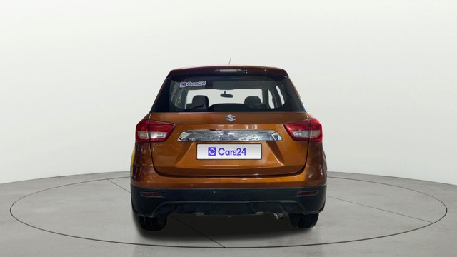 Second-hand 2018 Maruti Suzuki Vitara Brezza VDi AMT for sale in Kolkata-14