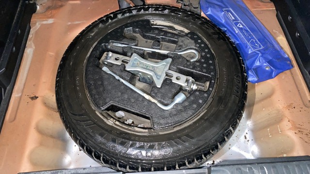 Second-hand 2018 Maruti Suzuki Vitara Brezza VDi AMT for sale in Kolkata-30