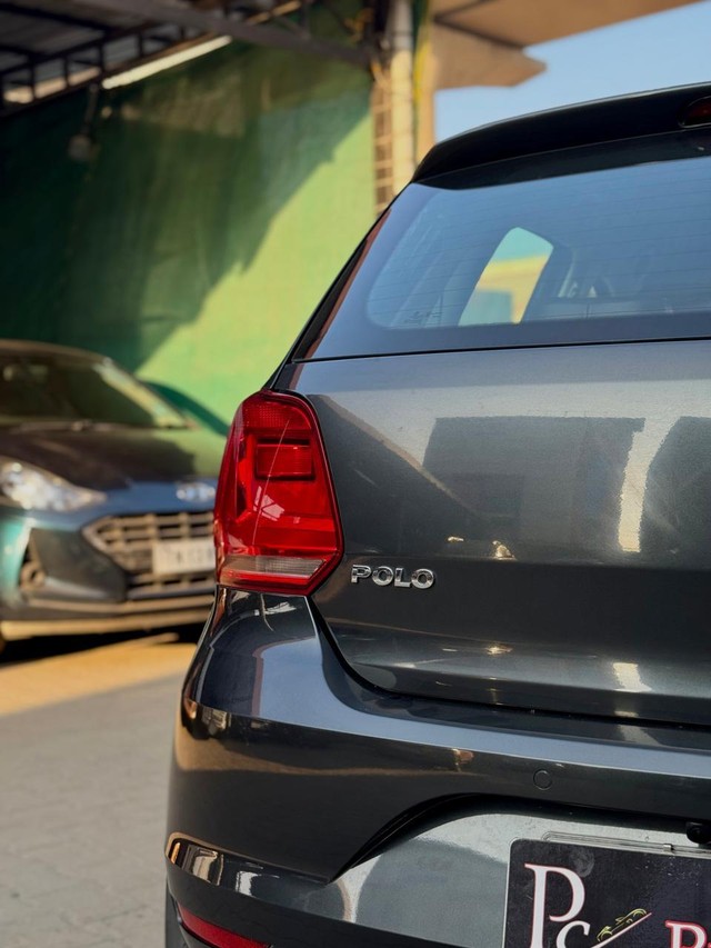 Second-hand 2020 Volkswagen Polo 1.0 MPI Highline Plus BSIV for sale in Chennai-11