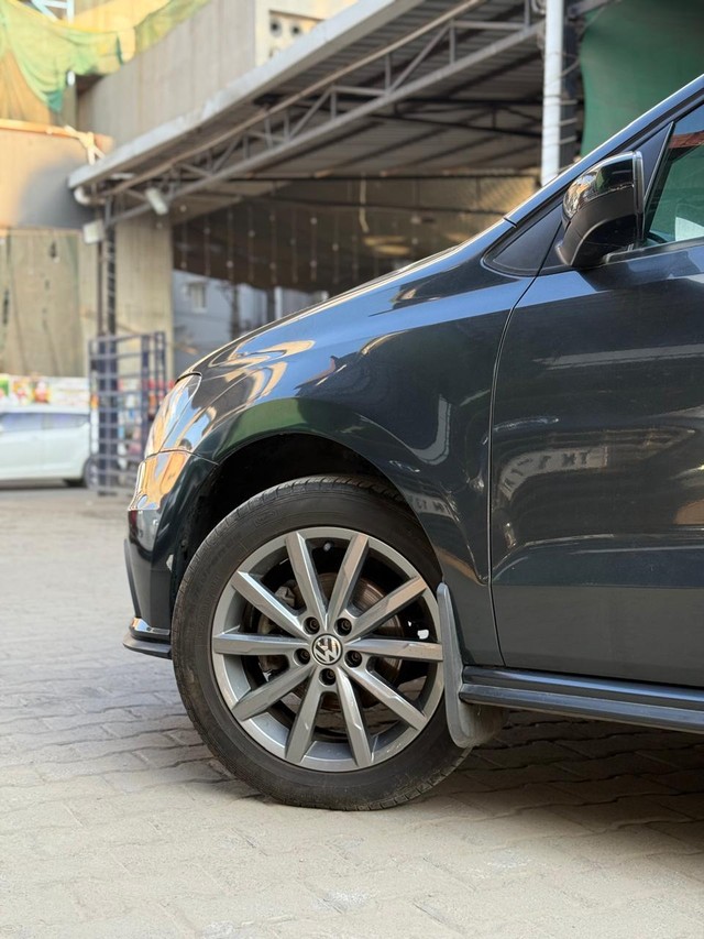 Second-hand 2020 Volkswagen Polo 1.0 MPI Highline Plus BSIV for sale in Chennai-6