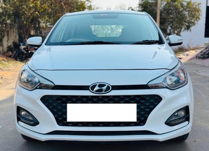 Second-hand 2018 Hyundai i20 1.4 Asta Option for sale in Jaipur