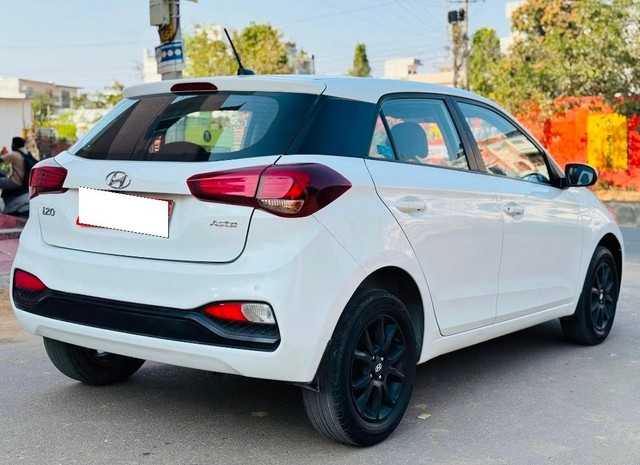 Second-hand 2018 Hyundai i20 1.4 Asta Option for sale in Jaipur-7