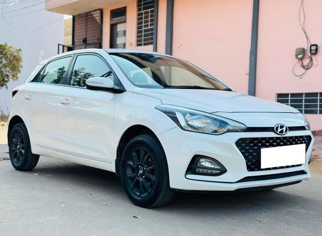 Second-hand 2018 Hyundai i20 1.4 Asta Option for sale in Jaipur-6
