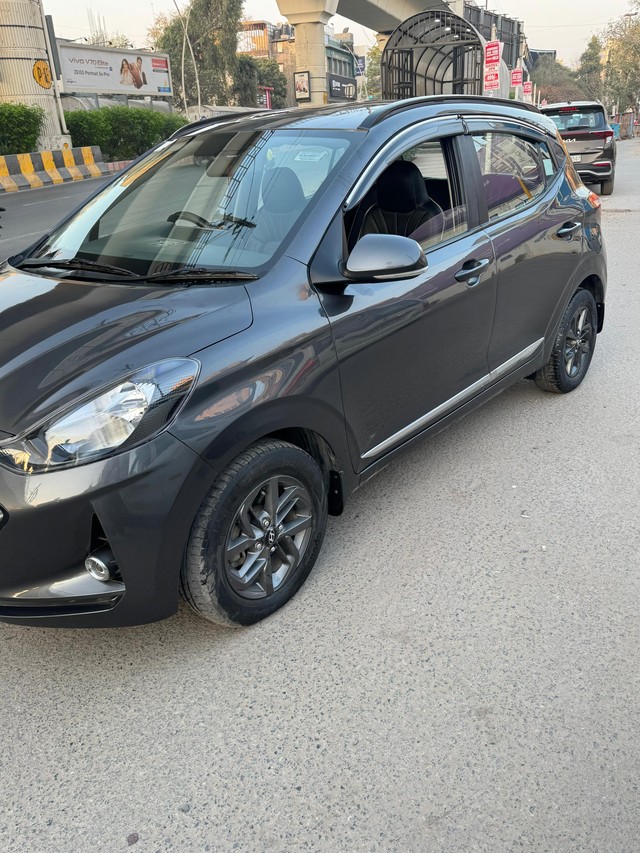 Second-hand 2021 Hyundai Grand i10 Nios Sportz CNG for sale in New Delhi-4