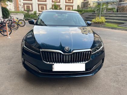 2022 Skoda Superb Laurin & klement BSVI