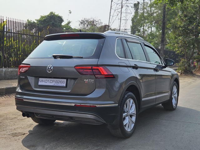 Second-hand 2017 Volkswagen Tiguan 2.0 TDI Highline for sale in Mumbai-10