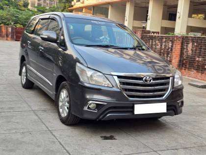 Second-hand 2014 Toyota Innova 2.5 VX (Diesel) 8 Seater for sale in Mumbai