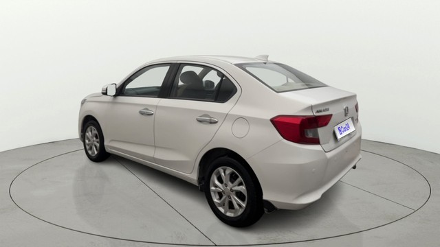 Second-hand 2019 Honda Amaze V CVT Petrol BSIV for sale in Noida-4