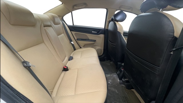 Second-hand 2019 Honda Amaze V CVT Petrol BSIV for sale in Noida-16