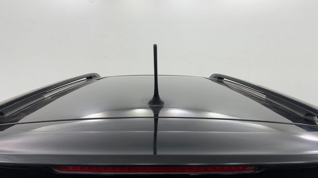 Second-hand 2021 Mahindra XUV300 W8 Opt for sale in Pune-22