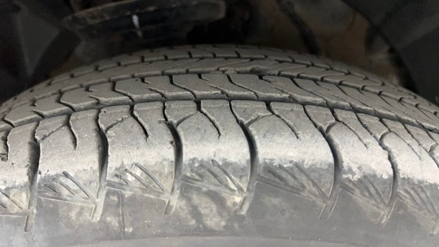 Second-hand 2021 Mahindra XUV300 W8 Opt for sale in Pune-35