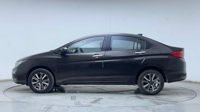 Second-hand 2019 Honda City V MT Diesel for sale in Hyderabad-6