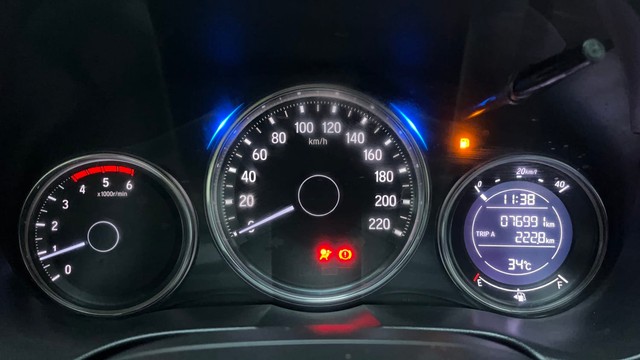 Second-hand 2019 Honda City V MT Diesel for sale in Hyderabad-13