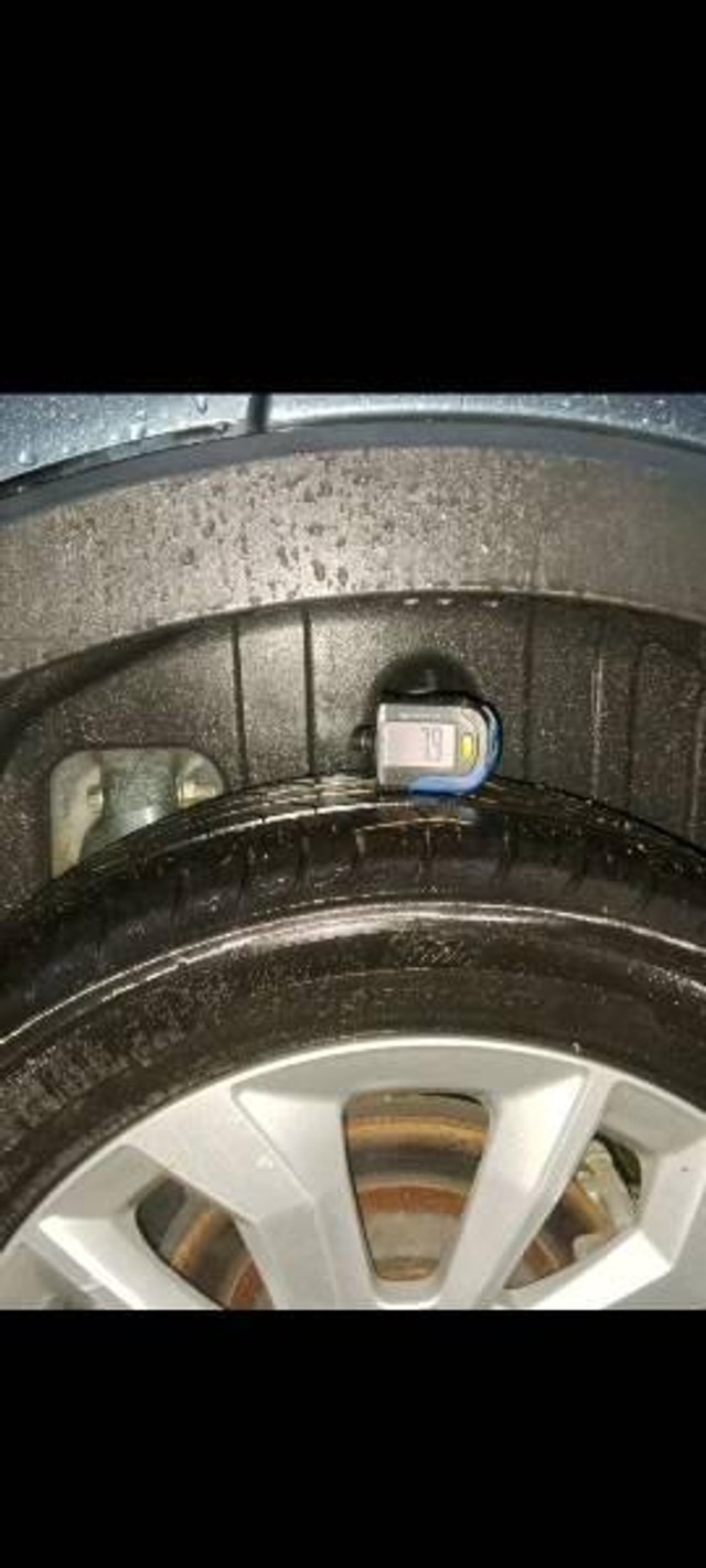 Second-hand 2021 Mahindra XUV300 W8 BSVI for sale in Nagaon-2