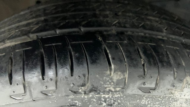 Second-hand 2022 Honda City ZX MT for sale in Ahmedabad-23