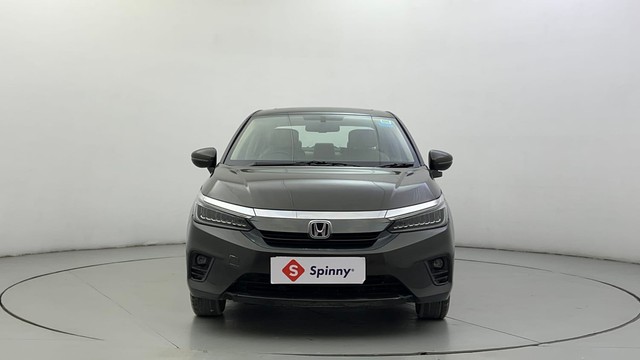Second-hand 2022 Honda City ZX MT for sale in Ahmedabad-7