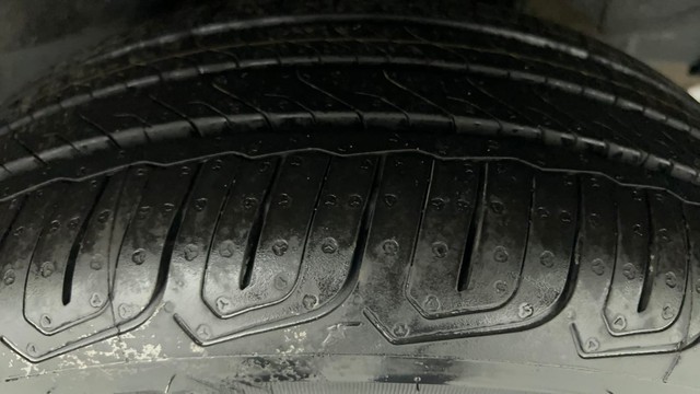 Second-hand 2022 Honda City ZX MT for sale in Ahmedabad-24