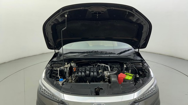 Second-hand 2022 Honda City ZX MT for sale in Ahmedabad-8