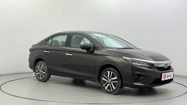 Second-hand 2022 Honda City ZX MT for sale in Ahmedabad-1