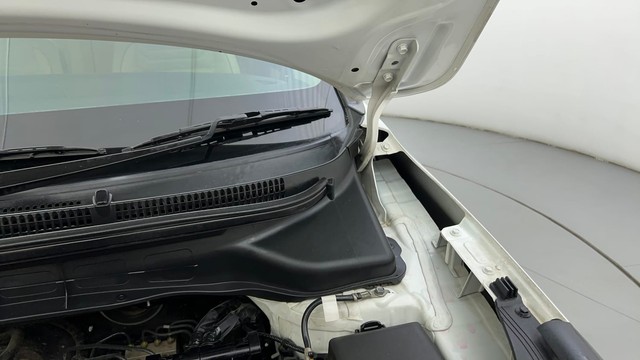 Second-hand 2022 Kia Carens Luxury Plus 6 STR Diesel for sale in Ahmedabad-24