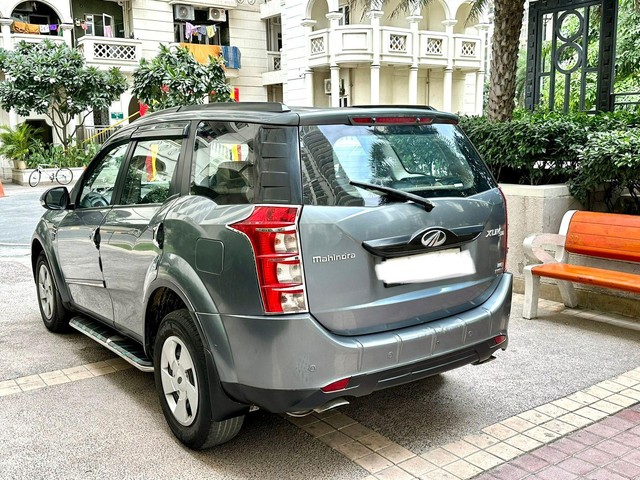 Second-hand 2016 Mahindra XUV500 AT W6 2WD for sale in New Delhi-10