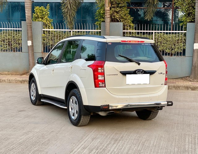 Second-hand 2017 Mahindra XUV500 W6 2WD for sale in Pune-13