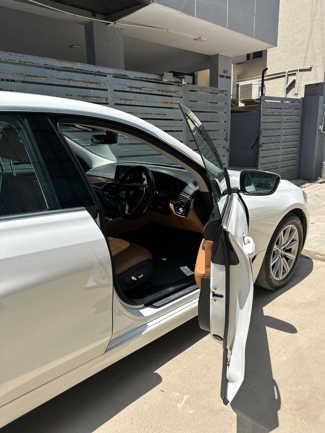 Second-hand 2020 BMW 6 Series GT 620d Luxury Line 2019-2021 for sale in Chennai-5