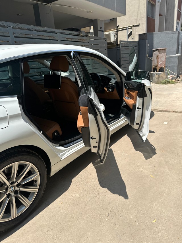 Second-hand 2020 BMW 6 Series GT 620d Luxury Line 2019-2021 for sale in Chennai-8