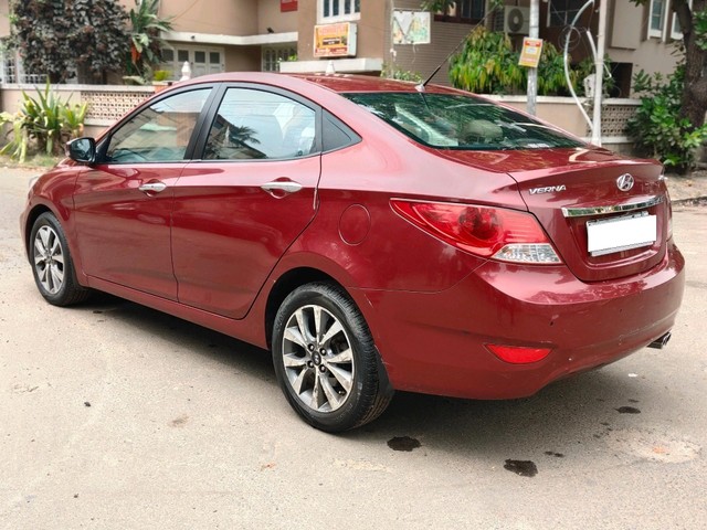 Second-hand 2014 Hyundai Verna 1.6 SX VTVT (O) for sale in Kolkata-3