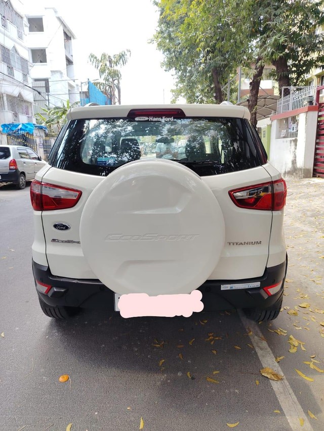 Second-hand 2013 Ford Ecosport 1.5 Ti VCT AT Titanium for sale in Chennai-1