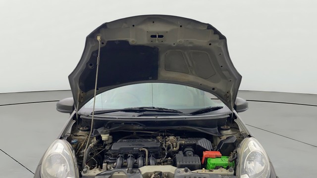 Honda Amaze S i-Vtech Second-hand 2015 Honda Amaze S i-Vtech for sale in Chennai-9