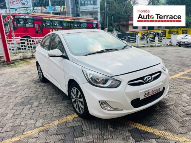 Second-hand 2014 Hyundai Verna Transform SX VGT CRDi for sale in Kozhikode-8