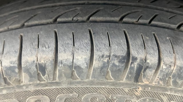 Second-hand 2012 Maruti Suzuki Alto 800 LXI BSIV for sale in Kolkata-37