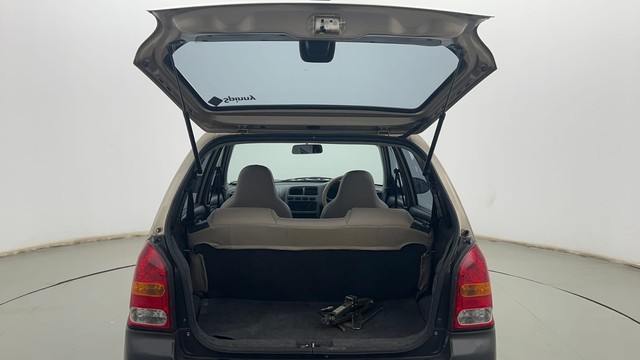 Second-hand 2012 Maruti Suzuki Alto 800 LXI BSIV for sale in Kolkata-9