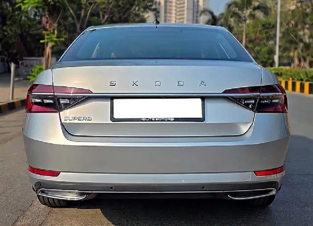 Second-hand 2021 Skoda Superb Laurin & klement BSVI for sale in Mumbai-1