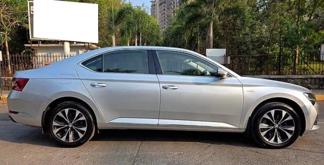 Second-hand 2021 Skoda Superb Laurin & klement BSVI for sale in Mumbai-10