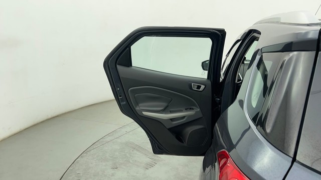 Second-hand 2014 Ford Ecosport 1.0 Ecoboost Titanium for sale in Chennai-39