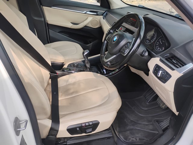 Second-hand 2018 BMW X1 sDrive20d Expedition for sale in Agra-12