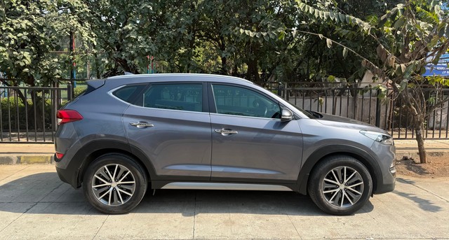 Hyundai Tucson 2.0 e-VGT 2WD MT Second-hand 2017 Hyundai Tucson 2.0 e-VGT 2WD MT for sale in Mumbai-1