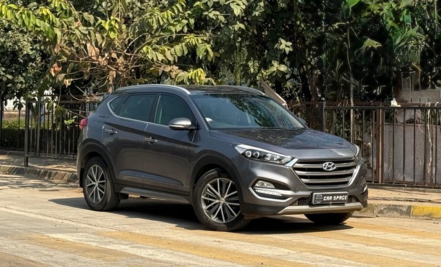 Hyundai Tucson 2.0 e-VGT 2WD MT Second-hand 2017 Hyundai Tucson 2.0 e-VGT 2WD MT for sale in Mumbai-0