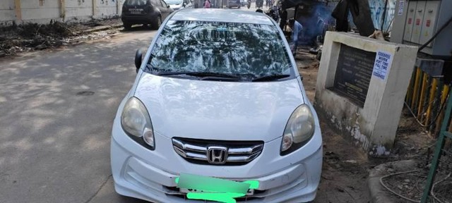 Second-hand 2015 Honda Amaze E i-Vtech for sale in Kanpur-3