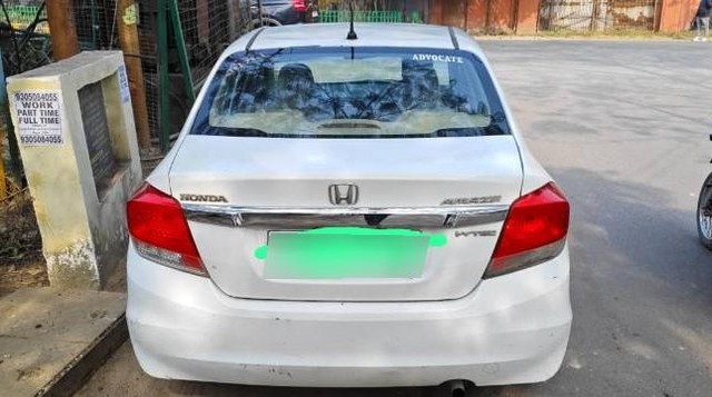 Second-hand 2015 Honda Amaze E i-Vtech for sale in Kanpur-2