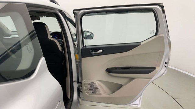 Second-hand 2023 Renault Triber RXZ for sale in Jaipur-30