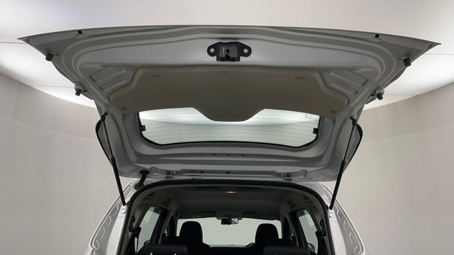 Second-hand 2023 Renault Triber RXZ for sale in Jaipur-34