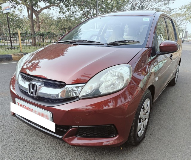 Second-hand 2015 Honda Brio S MT for sale in Navi Mumbai-4